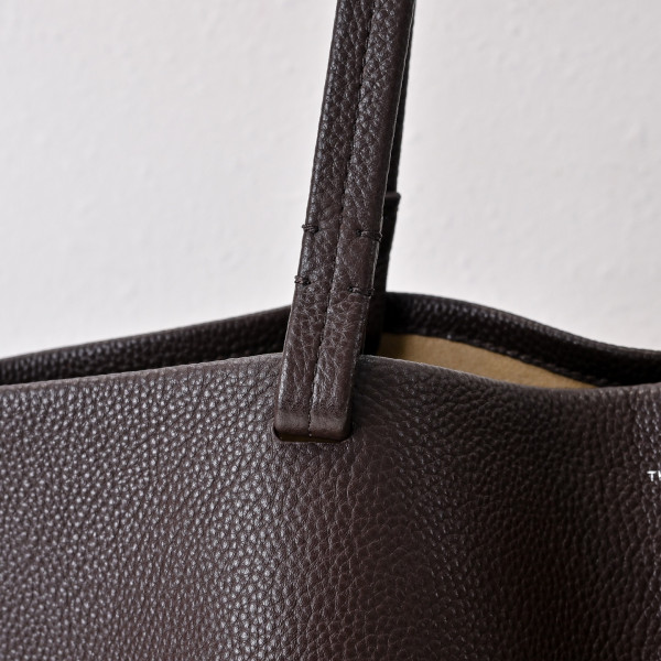 The row Park tote bag - 50*25*29CM [C21JN-080037] CELINE CHANEL ACCESSORIES LOEWE SHOES LOUIS VUITTON DIRO YSL OTHER BRAND HANDBAGS BALENCIAGA BOTTEGA VENETA GOYARD HERMES BURBERRY VALENTINO GUCCI FENDI MIUMIU CHLOE PRADA BVLGARI SUITCASE NEW ARRIVAL 