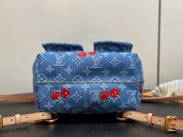 LOUIS VUITTON Venice BACKPACK [M13679] CELINE CHANEL ACCESSORIES LOEWE SHOES LOUIS VUITTON DIRO YSL OTHER BRAND HANDBAGS BALENCIAGA BOTTEGA VENETA GOYARD HERMES BURBERRY VALENTINO GUCCI FENDI MIUMIU CHLOE PRADA BVLGARI SUITCASE NEW ARRIVAL 