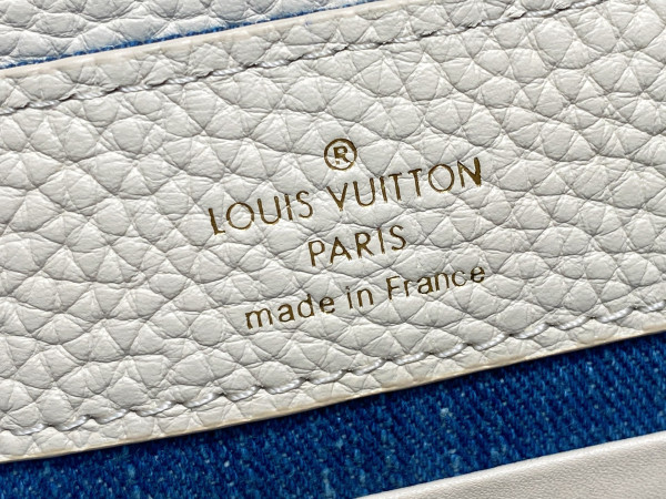 LOUIS VUITTON CAPUCINES MINI-21*14*8CM [M12947蓝色牛仔] CELINE CHANEL ACCESSORIES LOEWE SHOES LOUIS VUITTON DIRO YSL OTHER BRAND HANDBAGS BALENCIAGA BOTTEGA VENETA GOYARD HERMES BURBERRY VALENTINO GUCCI FENDI MIUMIU CHLOE PRADA BVLGARI SUITCASE NEW ARRIVAL 