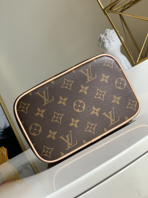 Louis Vuitton Nice Mini [M44495] CELINE CHANEL ACCESSORIES LOEWE SHOES LOUIS VUITTON DIRO YSL OTHER BRAND HANDBAGS BALENCIAGA BOTTEGA VENETA GOYARD HERMES BURBERRY VALENTINO GUCCI FENDI MIUMIU CHLOE PRADA BVLGARI SUITCASE NEW ARRIVAL 
