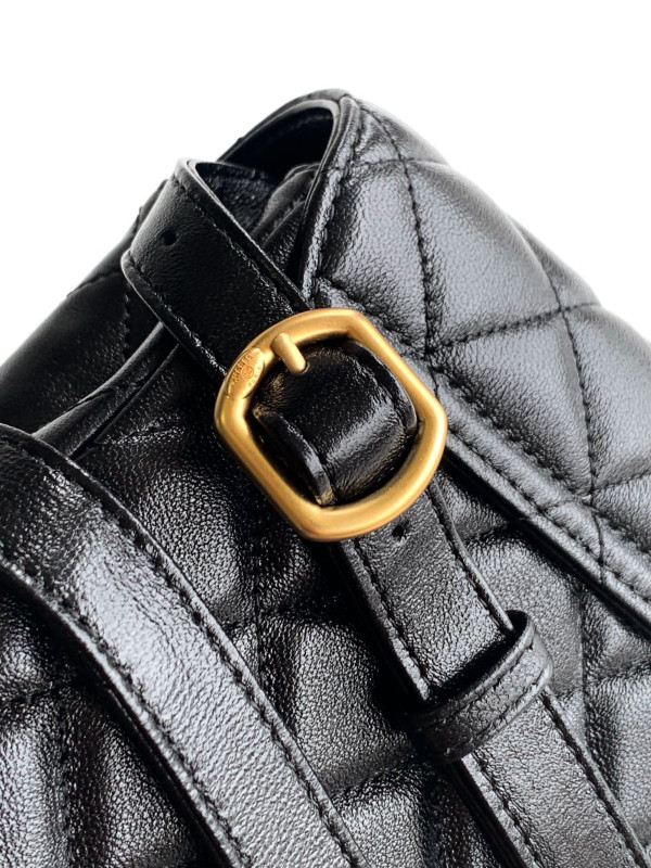 CL BAG - 14.5x18x6.5cm [C21JI-083720] CELINE CHANEL ACCESSORIES LOEWE SHOES LOUIS VUITTON DIRO YSL OTHER BRAND HANDBAGS BALENCIAGA BOTTEGA VENETA GOYARD HERMES BURBERRY VALENTINO GUCCI FENDI MIUMIU CHLOE PRADA BVLGARI SUITCASE NEW ARRIVAL 