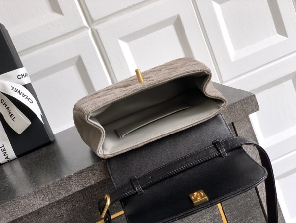 CL BAG - 14.5x18x6.5cm [C21JI-083630] CELINE CHANEL ACCESSORIES LOEWE SHOES LOUIS VUITTON DIRO YSL OTHER BRAND HANDBAGS BALENCIAGA BOTTEGA VENETA GOYARD HERMES BURBERRY VALENTINO GUCCI FENDI MIUMIU CHLOE PRADA BVLGARI SUITCASE NEW ARRIVAL 