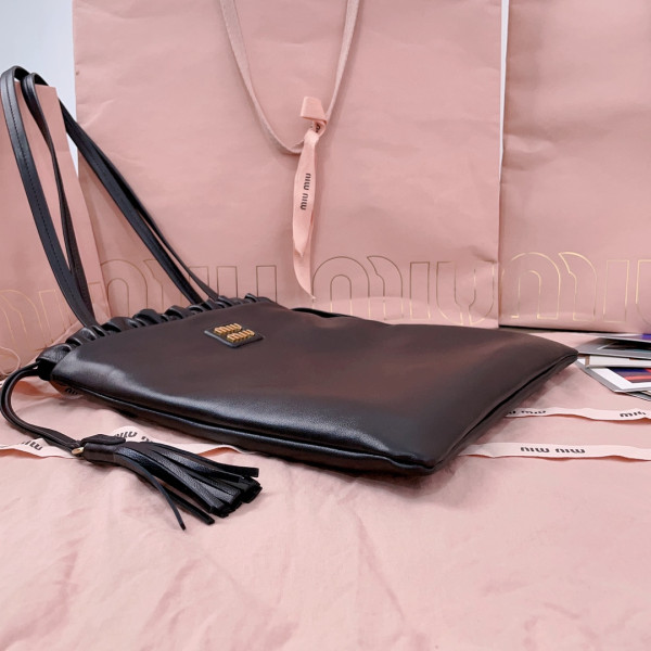 MiuMiu joie bag - 28x31CM [C21JI-080658] CELINE CHANEL ACCESSORIES LOEWE SHOES LOUIS VUITTON DIRO YSL OTHER BRAND HANDBAGS BALENCIAGA BOTTEGA VENETA GOYARD HERMES BURBERRY VALENTINO GUCCI FENDI MIUMIU CHLOE PRADA BVLGARI SUITCASE NEW ARRIVAL 