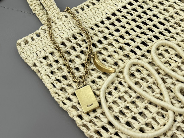 Chloe banana bucket - 22*30*2cm [C21JI-074121] CELINE CHANEL ACCESSORIES LOEWE SHOES LOUIS VUITTON DIRO YSL OTHER BRAND HANDBAGS BALENCIAGA BOTTEGA VENETA GOYARD HERMES BURBERRY VALENTINO GUCCI FENDI MIUMIU CHLOE PRADA BVLGARI SUITCASE NEW ARRIVAL 