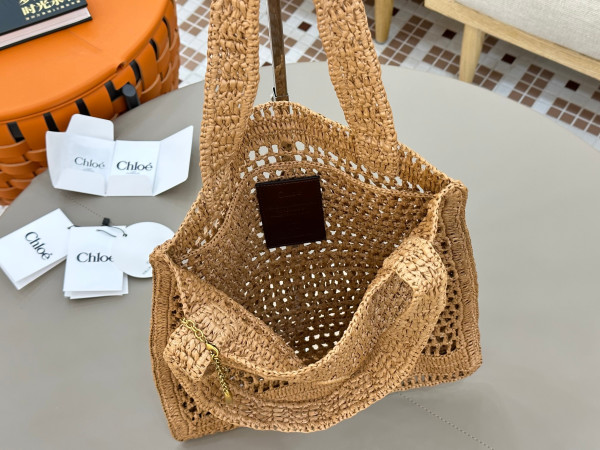 Chloe 25S summer banana tote - 37*33CM [C21JI-073327] CELINE CHANEL ACCESSORIES LOEWE SHOES LOUIS VUITTON DIRO YSL OTHER BRAND HANDBAGS BALENCIAGA BOTTEGA VENETA GOYARD HERMES BURBERRY VALENTINO GUCCI FENDI MIUMIU CHLOE PRADA BVLGARI SUITCASE NEW ARRIVAL 