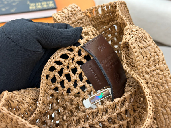 Chloe 25S summer banana tote - 37*33CM [C21JI-073327] CELINE CHANEL ACCESSORIES LOEWE SHOES LOUIS VUITTON DIRO YSL OTHER BRAND HANDBAGS BALENCIAGA BOTTEGA VENETA GOYARD HERMES BURBERRY VALENTINO GUCCI FENDI MIUMIU CHLOE PRADA BVLGARI SUITCASE NEW ARRIVAL 