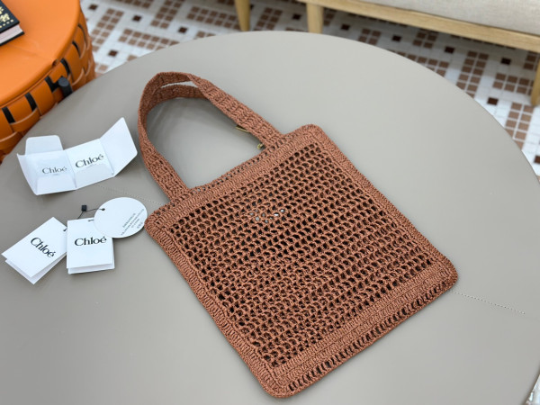 Chloe 25S summer banana tote - 37*33CM [C21JI-073243] CELINE CHANEL ACCESSORIES LOEWE SHOES LOUIS VUITTON DIRO YSL OTHER BRAND HANDBAGS BALENCIAGA BOTTEGA VENETA GOYARD HERMES BURBERRY VALENTINO GUCCI FENDI MIUMIU CHLOE PRADA BVLGARI SUITCASE NEW ARRIVAL 