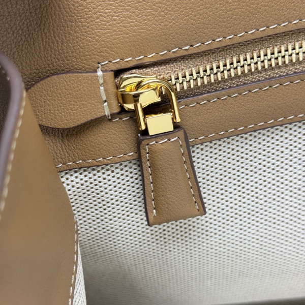 Prada Medium linen blend and leather tote bag - 35*22.5*18CM [1BG572] CELINE CHANEL ACCESSORIES LOEWE SHOES LOUIS VUITTON DIRO YSL OTHER BRAND HANDBAGS BALENCIAGA BOTTEGA VENETA GOYARD HERMES BURBERRY VALENTINO GUCCI FENDI MIUMIU CHLOE PRADA BVLGARI SUITCASE NEW ARRIVAL 