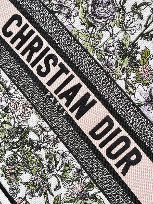 MEDIUM DIRO BOOK TOTE-36CM [C21H6-085450] CELINE CHANEL ACCESSORIES LOEWE SHOES LOUIS VUITTON DIRO YSL OTHER BRAND HANDBAGS BALENCIAGA BOTTEGA VENETA GOYARD HERMES BURBERRY VALENTINO GUCCI FENDI MIUMIU CHLOE PRADA BVLGARI SUITCASE NEW ARRIVAL 