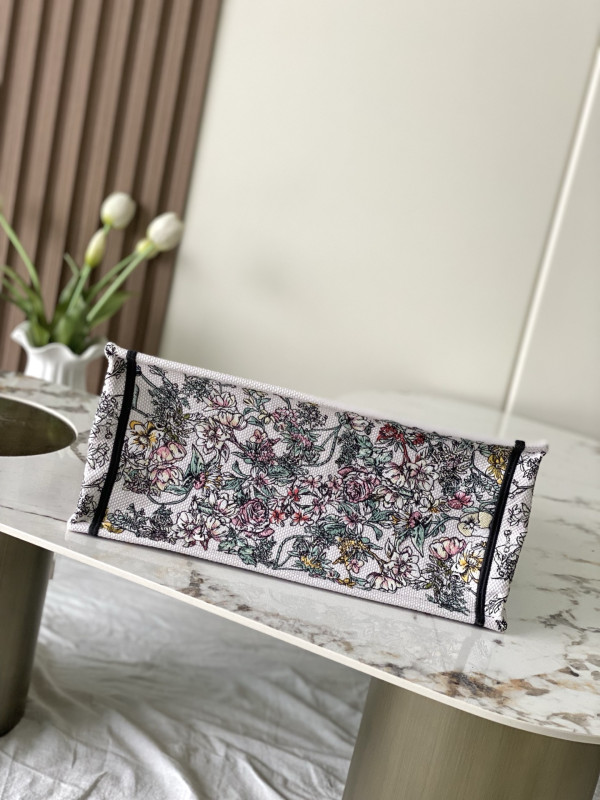 MEDIUM DIRO BOOK TOTE-36CM [C21H6-084326] CELINE CHANEL ACCESSORIES LOEWE SHOES LOUIS VUITTON DIRO YSL OTHER BRAND HANDBAGS BALENCIAGA BOTTEGA VENETA GOYARD HERMES BURBERRY VALENTINO GUCCI FENDI MIUMIU CHLOE PRADA BVLGARI SUITCASE NEW ARRIVAL 