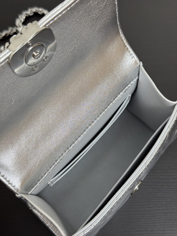 CL Kelly Bag - 11.5*14.5*5.5cm [C21H6-063109] CELINE CHANEL ACCESSORIES LOEWE SHOES LOUIS VUITTON DIRO YSL OTHER BRAND HANDBAGS BALENCIAGA BOTTEGA VENETA GOYARD HERMES BURBERRY VALENTINO GUCCI FENDI MIUMIU CHLOE PRADA BVLGARI SUITCASE NEW ARRIVAL 