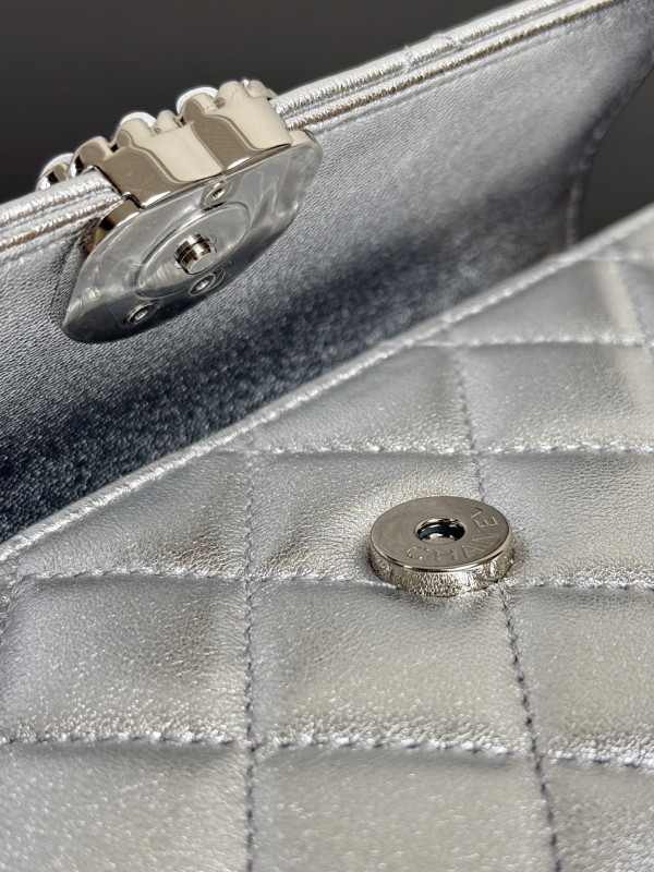 CL Kelly Bag - 18*10*4.5cm [C21H6-062742] CELINE CHANEL ACCESSORIES LOEWE SHOES LOUIS VUITTON DIRO YSL OTHER BRAND HANDBAGS BALENCIAGA BOTTEGA VENETA GOYARD HERMES BURBERRY VALENTINO GUCCI FENDI MIUMIU CHLOE PRADA BVLGARI SUITCASE NEW ARRIVAL 