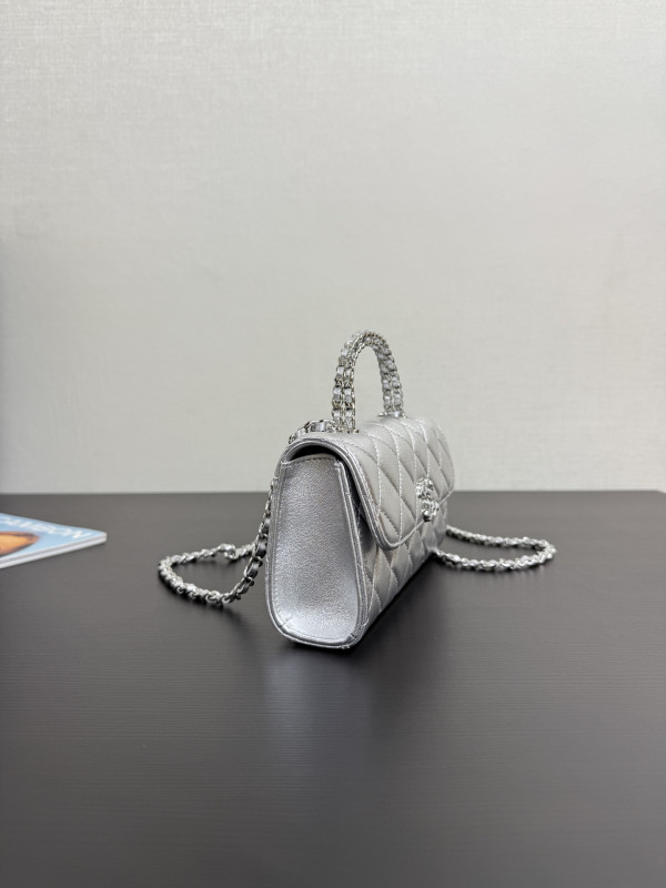 CL Kelly Bag - 18*10*4.5cm [C21H6-062742] CELINE CHANEL ACCESSORIES LOEWE SHOES LOUIS VUITTON DIRO YSL OTHER BRAND HANDBAGS BALENCIAGA BOTTEGA VENETA GOYARD HERMES BURBERRY VALENTINO GUCCI FENDI MIUMIU CHLOE PRADA BVLGARI SUITCASE NEW ARRIVAL 