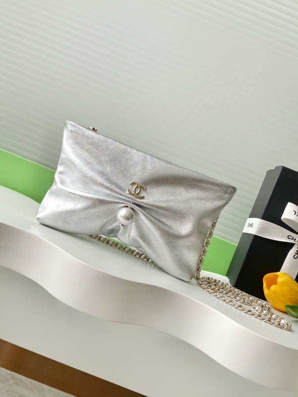 CL Bracelet Bag - 14x24x5CM [AS4613-2] CELINE CHANEL ACCESSORIES LOEWE SHOES LOUIS VUITTON DIRO YSL OTHER BRAND HANDBAGS BALENCIAGA BOTTEGA VENETA GOYARD HERMES BURBERRY VALENTINO GUCCI FENDI MIUMIU CHLOE PRADA BVLGARI SUITCASE NEW ARRIVAL 