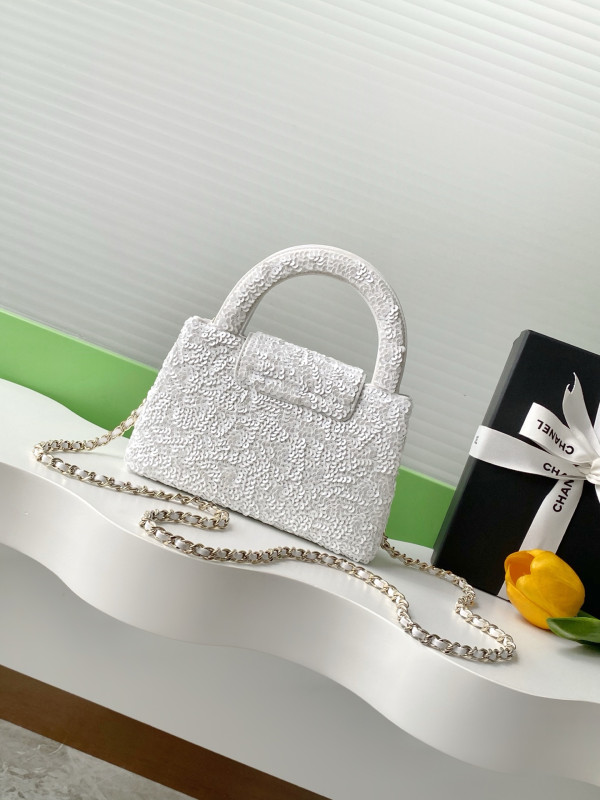 CL Kelly Sequins Bag-13*19*7*cm [AS4416-4] CELINE CHANEL ACCESSORIES LOEWE SHOES LOUIS VUITTON DIRO YSL OTHER BRAND HANDBAGS BALENCIAGA BOTTEGA VENETA GOYARD HERMES BURBERRY VALENTINO GUCCI FENDI MIUMIU CHLOE PRADA BVLGARI SUITCASE NEW ARRIVAL 
