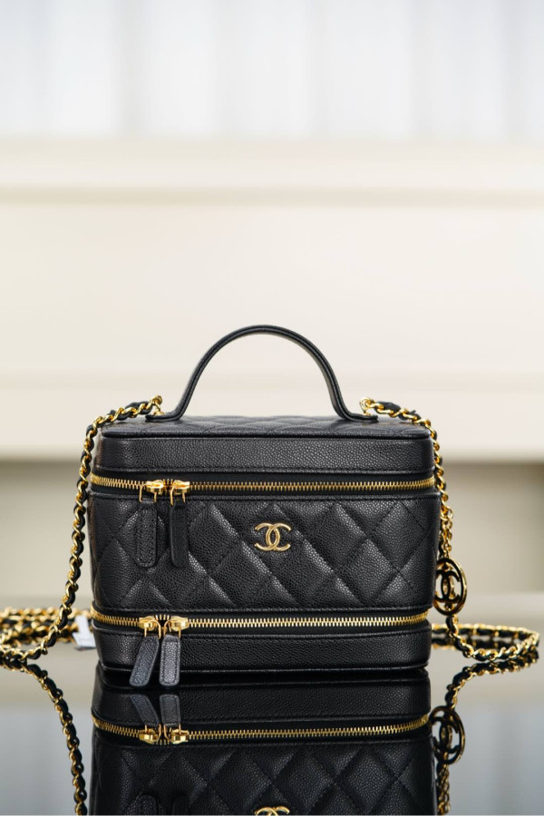 CL 25A COSMETIC BAG - 13*17*9cm [C21H0-092001] CELINE CHANEL ACCESSORIES LOEWE SHOES LOUIS VUITTON DIRO YSL OTHER BRAND HANDBAGS BALENCIAGA BOTTEGA VENETA GOYARD HERMES BURBERRY VALENTINO GUCCI FENDI MIUMIU CHLOE PRADA BVLGARI SUITCASE NEW ARRIVAL 