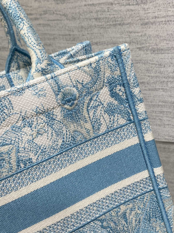 SMALL DIRO BOOK TOTE-26CM [C21EQ-083004] CELINE CHANEL ACCESSORIES LOEWE SHOES LOUIS VUITTON DIRO YSL OTHER BRAND HANDBAGS BALENCIAGA BOTTEGA VENETA GOYARD HERMES BURBERRY VALENTINO GUCCI FENDI MIUMIU CHLOE PRADA BVLGARI SUITCASE NEW ARRIVAL 
