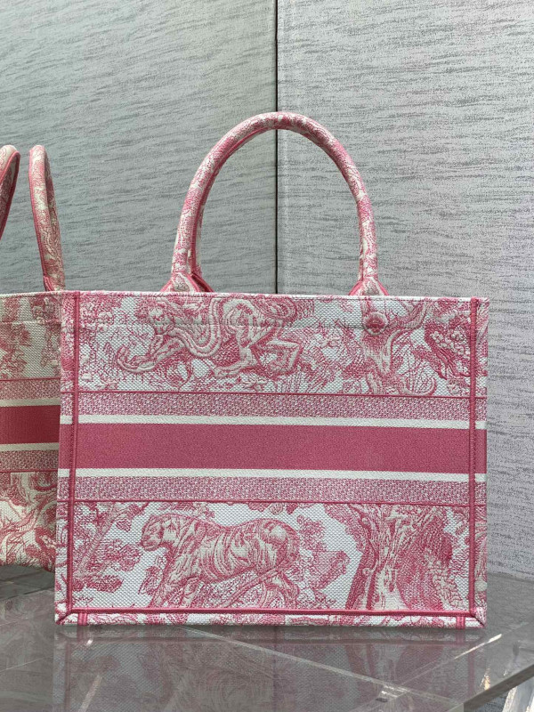 MEDIUM DIRO BOOK TOTE-36.5X27.5X16.5CM [C21EQ-082644] CELINE CHANEL ACCESSORIES LOEWE SHOES LOUIS VUITTON DIRO YSL OTHER BRAND HANDBAGS BALENCIAGA BOTTEGA VENETA GOYARD HERMES BURBERRY VALENTINO GUCCI FENDI MIUMIU CHLOE PRADA BVLGARI SUITCASE NEW ARRIVAL 