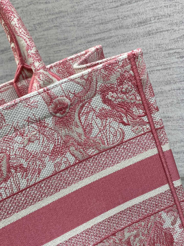 MEDIUM DIRO BOOK TOTE-36.5X27.5X16.5CM [C21EQ-082644] CELINE CHANEL ACCESSORIES LOEWE SHOES LOUIS VUITTON DIRO YSL OTHER BRAND HANDBAGS BALENCIAGA BOTTEGA VENETA GOYARD HERMES BURBERRY VALENTINO GUCCI FENDI MIUMIU CHLOE PRADA BVLGARI SUITCASE NEW ARRIVAL 