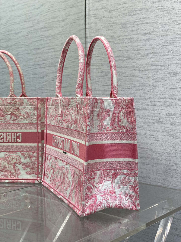 MEDIUM DIRO BOOK TOTE-36.5X27.5X16.5CM [C21EQ-082644] CELINE CHANEL ACCESSORIES LOEWE SHOES LOUIS VUITTON DIRO YSL OTHER BRAND HANDBAGS BALENCIAGA BOTTEGA VENETA GOYARD HERMES BURBERRY VALENTINO GUCCI FENDI MIUMIU CHLOE PRADA BVLGARI SUITCASE NEW ARRIVAL 