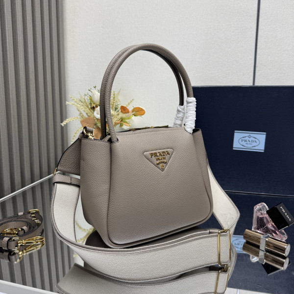 Prada Small leather bag - 23*21*10CM [1BC145-2] CELINE CHANEL ACCESSORIES LOEWE SHOES LOUIS VUITTON DIRO YSL OTHER BRAND HANDBAGS BALENCIAGA BOTTEGA VENETA GOYARD HERMES BURBERRY VALENTINO GUCCI FENDI MIUMIU CHLOE PRADA BVLGARI SUITCASE NEW ARRIVAL 