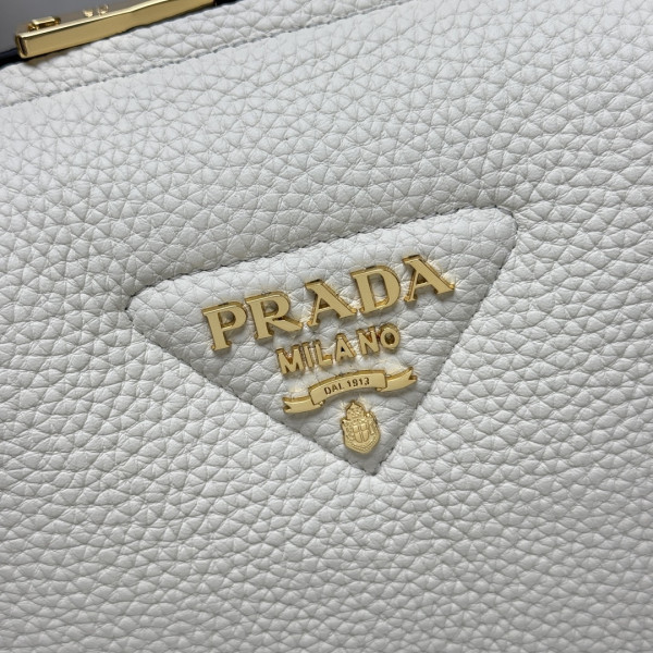 Prada Small leather bag - 23*21*10CM [1BC145] CELINE CHANEL ACCESSORIES LOEWE SHOES LOUIS VUITTON DIRO YSL OTHER BRAND HANDBAGS BALENCIAGA BOTTEGA VENETA GOYARD HERMES BURBERRY VALENTINO GUCCI FENDI MIUMIU CHLOE PRADA BVLGARI SUITCASE NEW ARRIVAL 