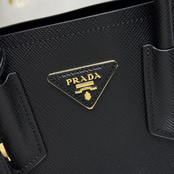 Prada Small Double Saffiano leather bag [1BG443-2] CELINE CHANEL ACCESSORIES LOEWE SHOES LOUIS VUITTON DIRO YSL OTHER BRAND HANDBAGS BALENCIAGA BOTTEGA VENETA GOYARD HERMES BURBERRY VALENTINO GUCCI FENDI MIUMIU CHLOE PRADA BVLGARI SUITCASE NEW ARRIVAL 