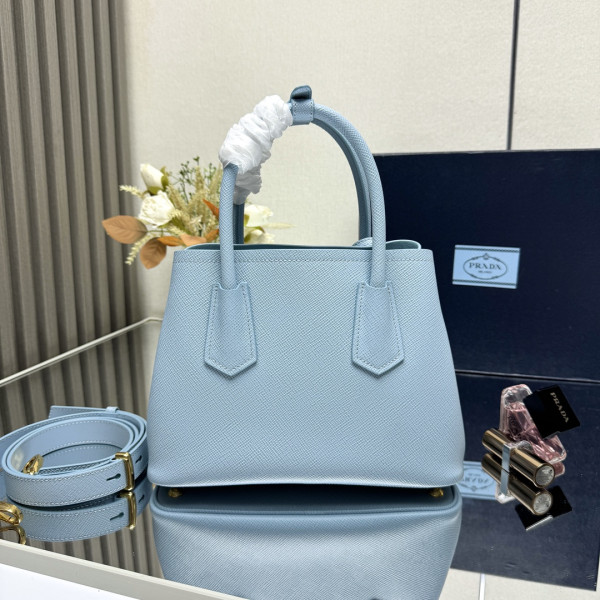 Prada Small Double Saffiano leather bag [1BG443] CELINE CHANEL ACCESSORIES LOEWE SHOES LOUIS VUITTON DIRO YSL OTHER BRAND HANDBAGS BALENCIAGA BOTTEGA VENETA GOYARD HERMES BURBERRY VALENTINO GUCCI FENDI MIUMIU CHLOE PRADA BVLGARI SUITCASE NEW ARRIVAL 