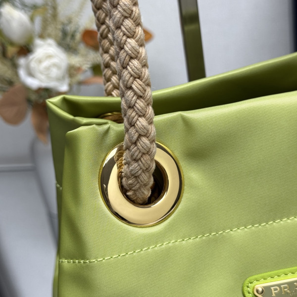 Prada Mariner Re-Nylon small bucket bag [1BE082] CELINE CHANEL ACCESSORIES LOEWE SHOES LOUIS VUITTON DIRO YSL OTHER BRAND HANDBAGS BALENCIAGA BOTTEGA VENETA GOYARD HERMES BURBERRY VALENTINO GUCCI FENDI MIUMIU CHLOE PRADA BVLGARI SUITCASE NEW ARRIVAL 