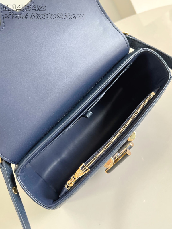 LOUIS VUITTON TWIST MM SLIM-16*8*23CM [M14342蓝] CELINE CHANEL ACCESSORIES LOEWE SHOES LOUIS VUITTON DIRO YSL OTHER BRAND HANDBAGS BALENCIAGA BOTTEGA VENETA GOYARD HERMES BURBERRY VALENTINO GUCCI FENDI MIUMIU CHLOE PRADA BVLGARI SUITCASE NEW ARRIVAL 