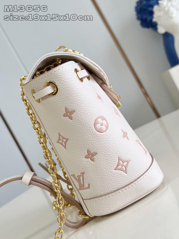 LOUIS VUITTON NANO NO? BACKPACK-19*15*10cm [M13656] CELINE CHANEL ACCESSORIES LOEWE SHOES LOUIS VUITTON DIRO YSL OTHER BRAND HANDBAGS BALENCIAGA BOTTEGA VENETA GOYARD HERMES BURBERRY VALENTINO GUCCI FENDI MIUMIU CHLOE PRADA BVLGARI SUITCASE NEW ARRIVAL 