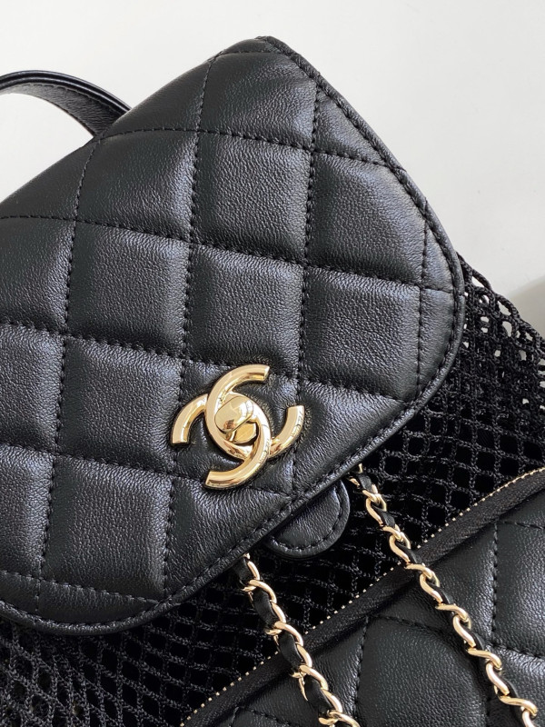 Chanel Backpack, Mesh, shiny lambskin & gold-tone metal [C21EK-030745] CELINE CHANEL ACCESSORIES LOEWE SHOES LOUIS VUITTON DIRO YSL OTHER BRAND HANDBAGS BALENCIAGA BOTTEGA VENETA GOYARD HERMES BURBERRY VALENTINO GUCCI FENDI MIUMIU CHLOE PRADA BVLGARI SUITCASE NEW ARRIVAL 