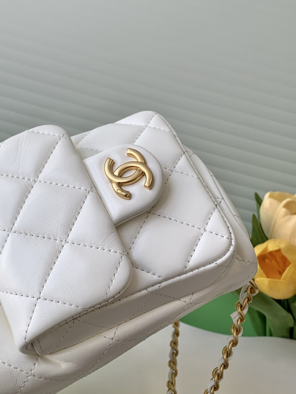 CL BACKPACK LAMBSKIN - 24.5*18*8CM [C21EK-025401] CELINE CHANEL ACCESSORIES LOEWE SHOES LOUIS VUITTON DIRO YSL OTHER BRAND HANDBAGS BALENCIAGA BOTTEGA VENETA GOYARD HERMES BURBERRY VALENTINO GUCCI FENDI MIUMIU CHLOE PRADA BVLGARI SUITCASE NEW ARRIVAL 