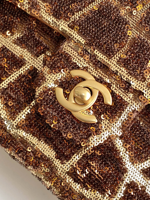 CL Classic Flap Bag Sequins Bag 21cm [C21EK-024639] CELINE CHANEL ACCESSORIES LOEWE SHOES LOUIS VUITTON DIRO YSL OTHER BRAND HANDBAGS BALENCIAGA BOTTEGA VENETA GOYARD HERMES BURBERRY VALENTINO GUCCI FENDI MIUMIU CHLOE PRADA BVLGARI SUITCASE NEW ARRIVAL 