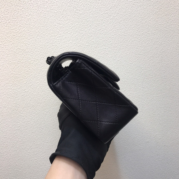 CL FLAP BAG LAMBSKIN 20CM [C21EJ-055418] CELINE CHANEL ACCESSORIES LOEWE SHOES LOUIS VUITTON DIRO YSL OTHER BRAND HANDBAGS BALENCIAGA BOTTEGA VENETA GOYARD HERMES BURBERRY VALENTINO GUCCI FENDI MIUMIU CHLOE PRADA BVLGARI SUITCASE NEW ARRIVAL 
