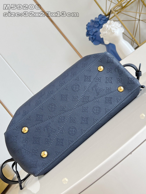 LOUIS VUITTON BELLA TOTE [M59200深蓝] CELINE CHANEL ACCESSORIES LOEWE SHOES LOUIS VUITTON DIRO YSL OTHER BRAND HANDBAGS BALENCIAGA BOTTEGA VENETA GOYARD HERMES BURBERRY VALENTINO GUCCI FENDI MIUMIU CHLOE PRADA BVLGARI SUITCASE NEW ARRIVAL 
