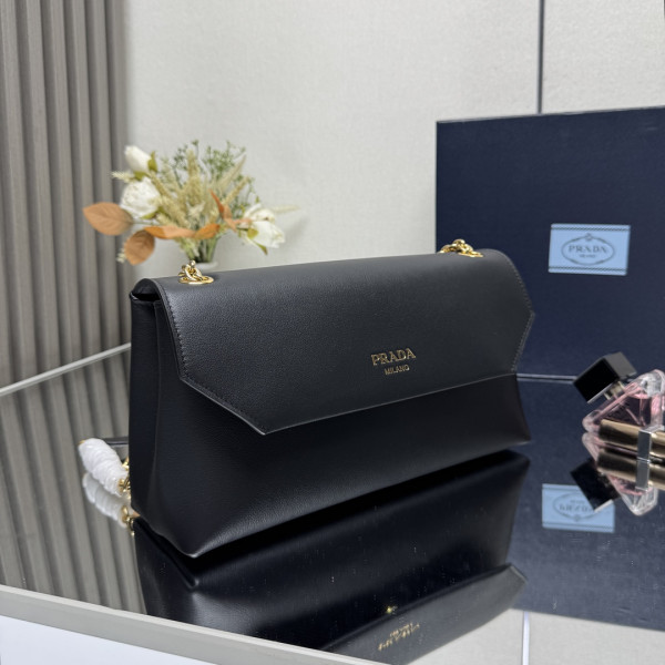 Prada Doux medium leather shoulder bag-29*16*9.5CM [1BD371-5] CELINE CHANEL ACCESSORIES LOEWE SHOES LOUIS VUITTON DIRO YSL OTHER BRAND HANDBAGS BALENCIAGA BOTTEGA VENETA GOYARD HERMES BURBERRY VALENTINO GUCCI FENDI MIUMIU CHLOE PRADA BVLGARI SUITCASE NEW ARRIVAL 