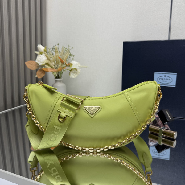 Prada Demi-lune Re-Nylon shoulder bag [1BH222] CELINE CHANEL ACCESSORIES LOEWE SHOES LOUIS VUITTON DIRO YSL OTHER BRAND HANDBAGS BALENCIAGA BOTTEGA VENETA GOYARD HERMES BURBERRY VALENTINO GUCCI FENDI MIUMIU CHLOE PRADA BVLGARI SUITCASE NEW ARRIVAL 