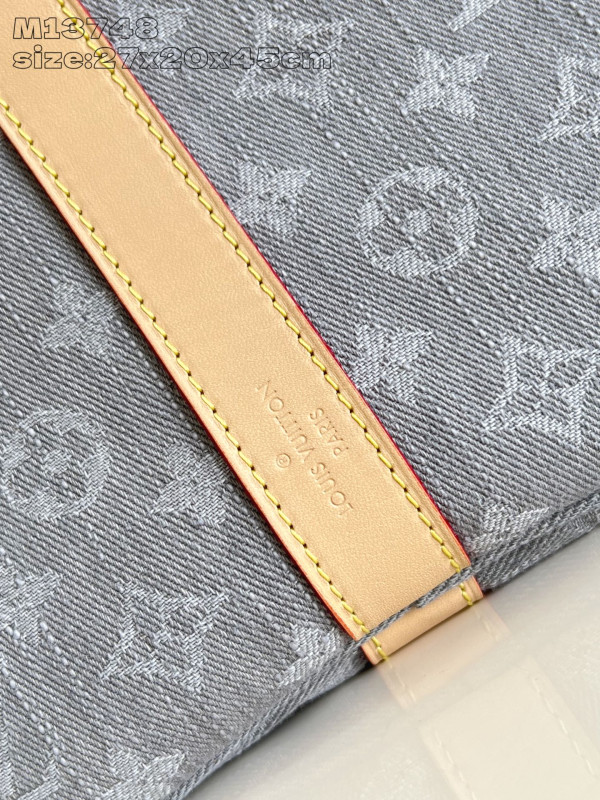 LOUIS VUITTON KEEPALL BANDOULI?RE 45 [M13748 灰色牛仔] CELINE CHANEL ACCESSORIES LOEWE SHOES LOUIS VUITTON DIRO YSL OTHER BRAND HANDBAGS BALENCIAGA BOTTEGA VENETA GOYARD HERMES BURBERRY VALENTINO GUCCI FENDI MIUMIU CHLOE PRADA BVLGARI SUITCASE NEW ARRIVAL 