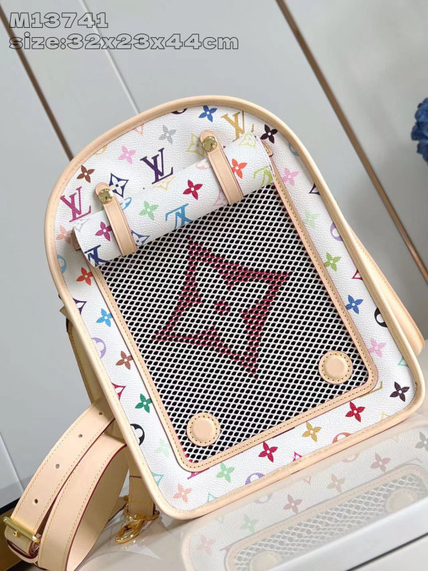 Louis Vuitton X TM Pet Bag-32*23*44CM [M13741白彩] CELINE CHANEL ACCESSORIES LOEWE SHOES LOUIS VUITTON DIRO YSL OTHER BRAND HANDBAGS BALENCIAGA BOTTEGA VENETA GOYARD HERMES BURBERRY VALENTINO GUCCI FENDI MIUMIU CHLOE PRADA BVLGARI SUITCASE NEW ARRIVAL 