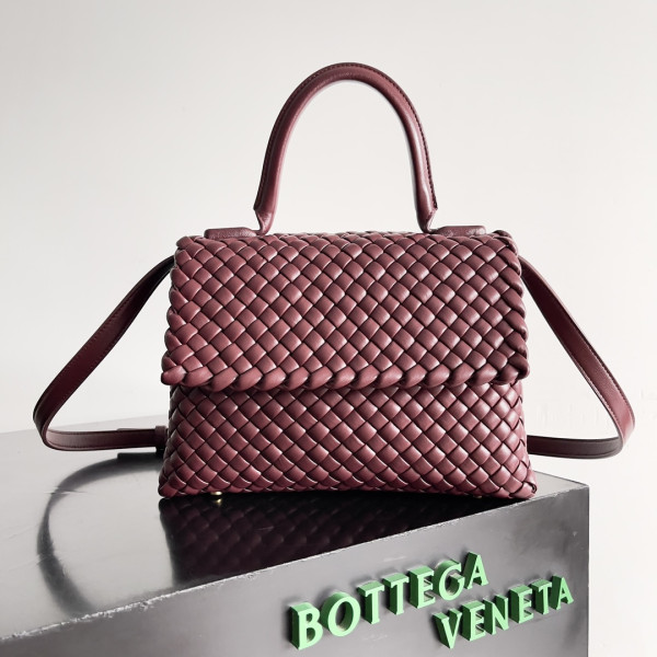 (image for) BOTTEGA VENETA Patti Top Handle Bag