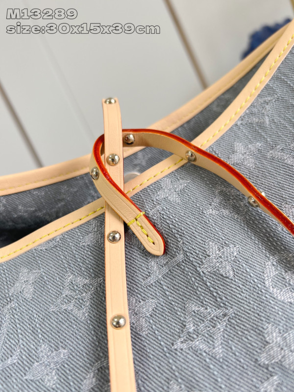 LOUIS VUITTON CarryAll MM- 39 x 30 x 15cm [M13289 灰色牛仔] CELINE CHANEL ACCESSORIES LOEWE SHOES LOUIS VUITTON DIRO YSL OTHER BRAND HANDBAGS BALENCIAGA BOTTEGA VENETA GOYARD HERMES BURBERRY VALENTINO GUCCI FENDI MIUMIU CHLOE PRADA BVLGARI SUITCASE NEW ARRIVAL 