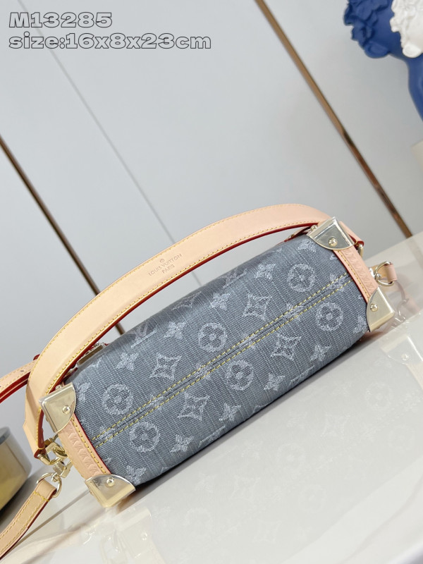 Louis Vuitton Side Trunk MM-23.5*16*8.5CM [M13285] CELINE CHANEL ACCESSORIES LOEWE SHOES LOUIS VUITTON DIRO YSL OTHER BRAND HANDBAGS BALENCIAGA BOTTEGA VENETA GOYARD HERMES BURBERRY VALENTINO GUCCI FENDI MIUMIU CHLOE PRADA BVLGARI SUITCASE NEW ARRIVAL 