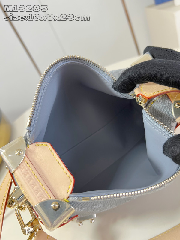 Louis Vuitton Side Trunk MM-23.5*16*8.5CM [M13285] CELINE CHANEL ACCESSORIES LOEWE SHOES LOUIS VUITTON DIRO YSL OTHER BRAND HANDBAGS BALENCIAGA BOTTEGA VENETA GOYARD HERMES BURBERRY VALENTINO GUCCI FENDI MIUMIU CHLOE PRADA BVLGARI SUITCASE NEW ARRIVAL 