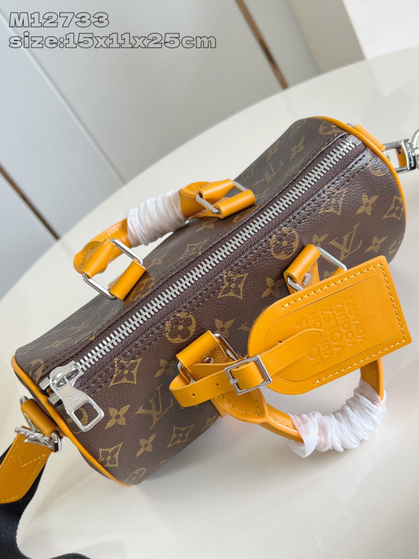 LOUIS VUITTON KEEPALL BANDOULI?RE 25 [M12733] CELINE CHANEL ACCESSORIES LOEWE SHOES LOUIS VUITTON DIRO YSL OTHER BRAND HANDBAGS BALENCIAGA BOTTEGA VENETA GOYARD HERMES BURBERRY VALENTINO GUCCI FENDI MIUMIU CHLOE PRADA BVLGARI SUITCASE NEW ARRIVAL 