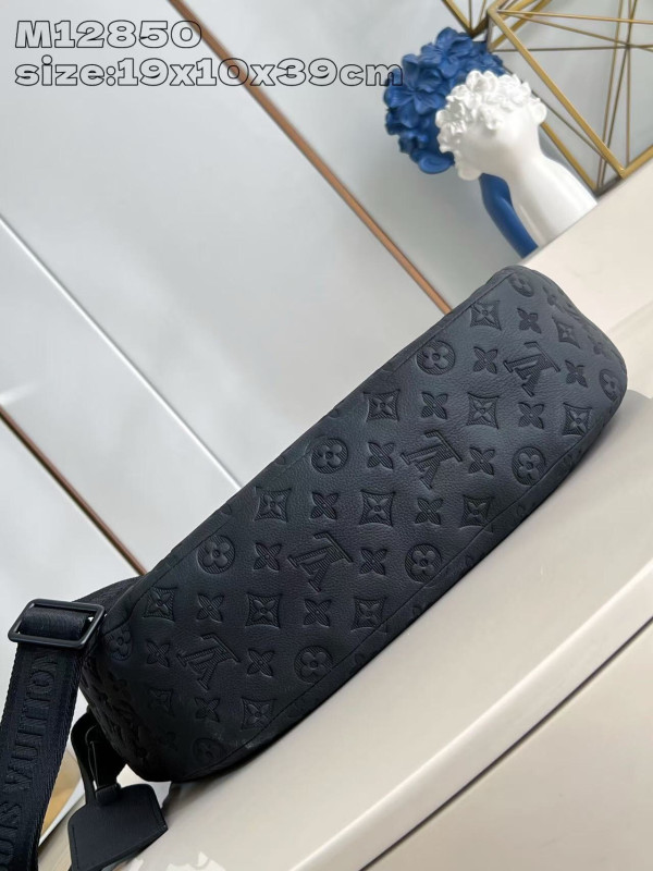 Louis Vuitton Hobo Hamac Bag-19*10*39CM [M12850压花大号] CELINE CHANEL ACCESSORIES LOEWE SHOES LOUIS VUITTON DIRO YSL OTHER BRAND HANDBAGS BALENCIAGA BOTTEGA VENETA GOYARD HERMES BURBERRY VALENTINO GUCCI FENDI MIUMIU CHLOE PRADA BVLGARI SUITCASE NEW ARRIVAL 