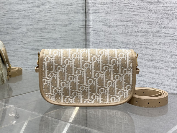 Diro Bobby East-West Bag [C21E8-032603] CELINE CHANEL ACCESSORIES LOEWE SHOES LOUIS VUITTON DIRO YSL OTHER BRAND HANDBAGS BALENCIAGA BOTTEGA VENETA GOYARD HERMES BURBERRY VALENTINO GUCCI FENDI MIUMIU CHLOE PRADA BVLGARI SUITCASE NEW ARRIVAL 