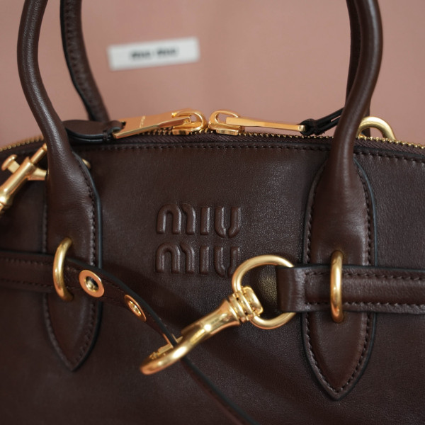 MiuMiu Aventure nappa leather top-handle bag [5BB168] CELINE CHANEL ACCESSORIES LOEWE SHOES LOUIS VUITTON DIRO YSL OTHER BRAND HANDBAGS BALENCIAGA BOTTEGA VENETA GOYARD HERMES BURBERRY VALENTINO GUCCI FENDI MIUMIU CHLOE PRADA BVLGARI SUITCASE NEW ARRIVAL 