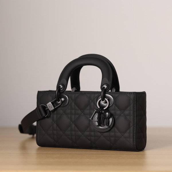 Diro Small Lady D-Joy Bag-22*12*6CM [C21E5-092316] CELINE CHANEL ACCESSORIES LOEWE SHOES LOUIS VUITTON DIRO YSL OTHER BRAND HANDBAGS BALENCIAGA BOTTEGA VENETA GOYARD HERMES BURBERRY VALENTINO GUCCI FENDI MIUMIU CHLOE PRADA BVLGARI SUITCASE NEW ARRIVAL 