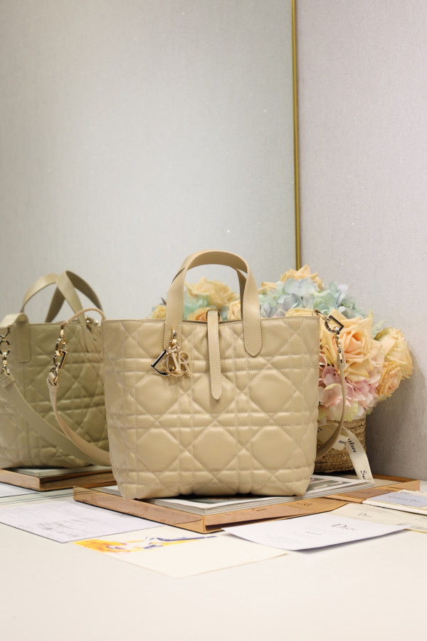 (image for) Medium Diro Toujours Vertical Tote Bag-23*24*16CM